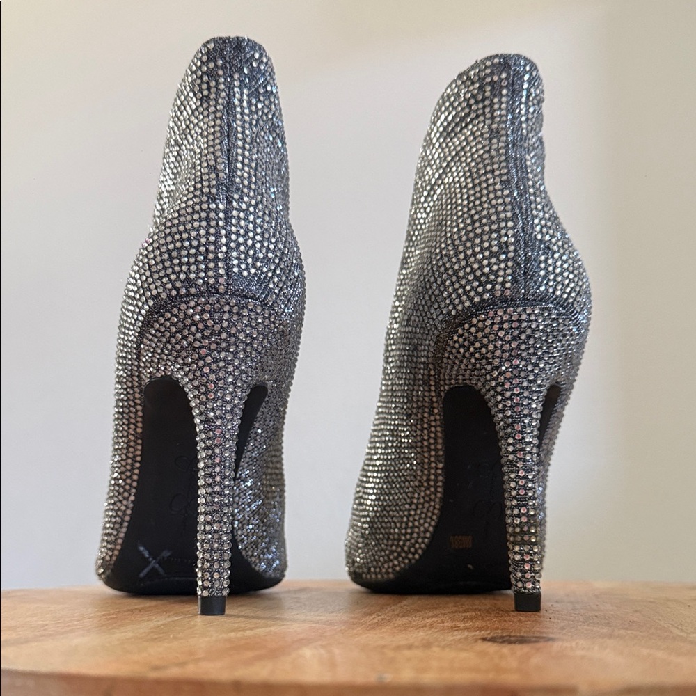 Jessica Simpson Rhinestone Glitter Silver Heels Size 8 - Picture 7 of 7